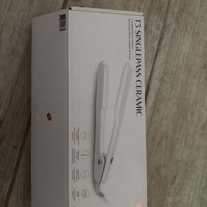 T3 SinglePass Ceramic 1" Straightening & Styling Flat Iron